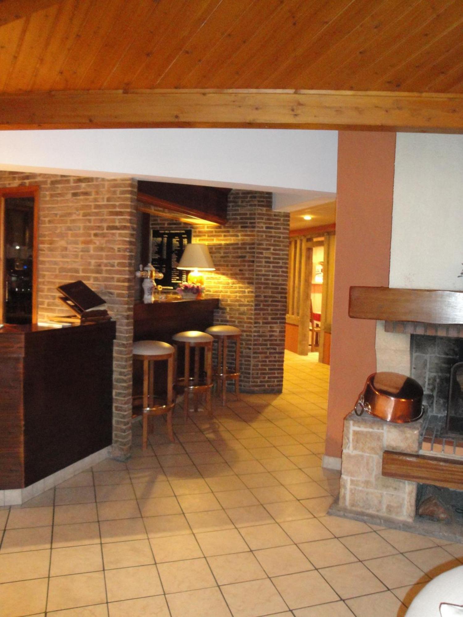 Hotel Le Drakkar Pont-Audemer Exterior photo