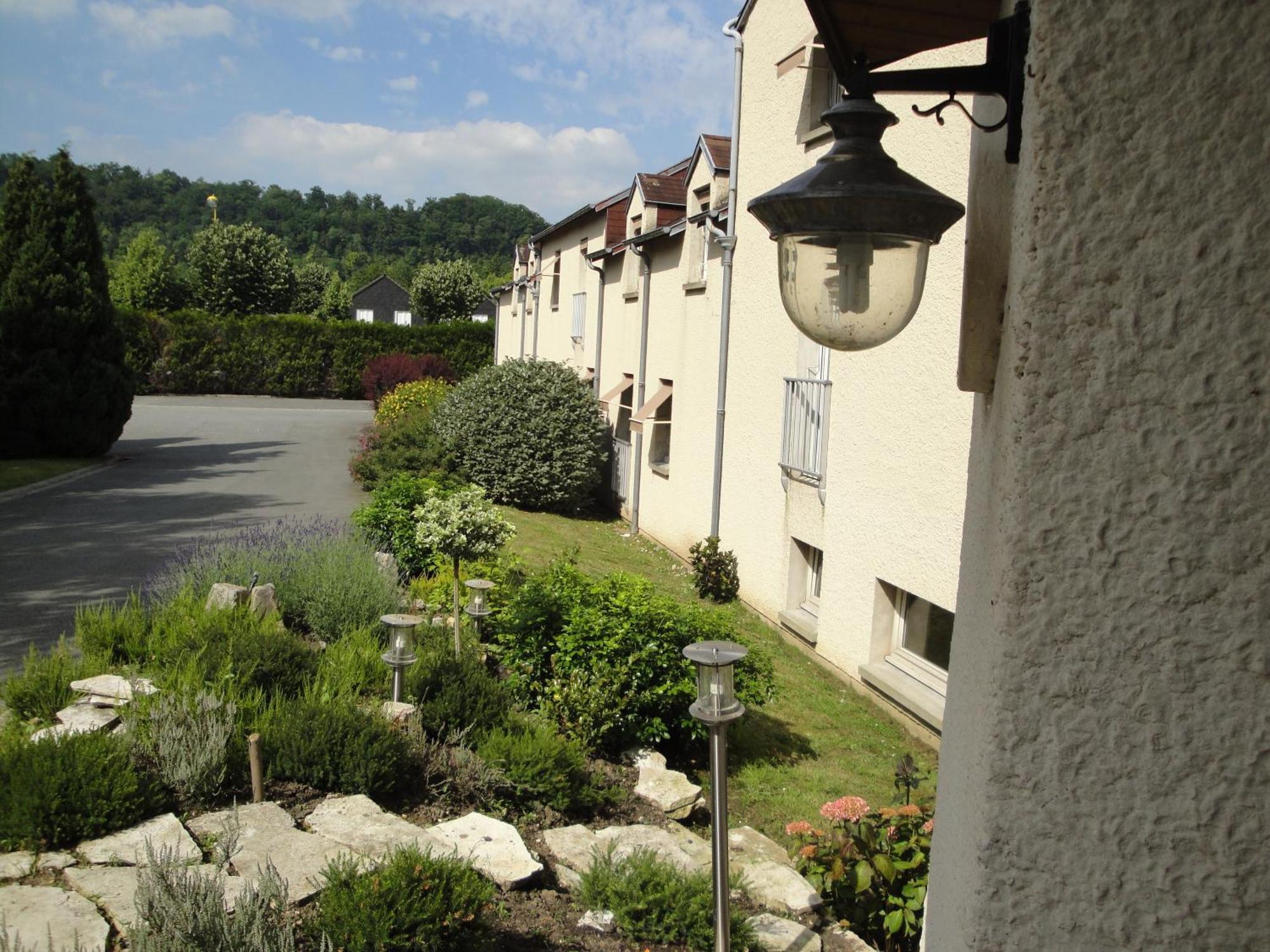 Hotel Le Drakkar Pont-Audemer Exterior photo